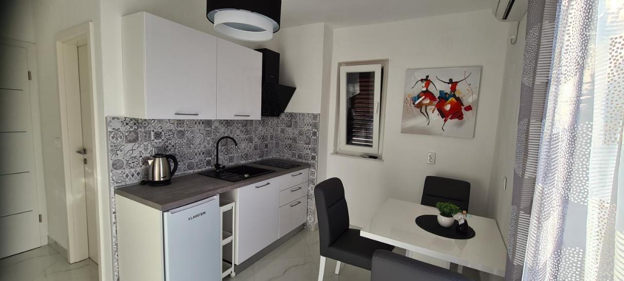 Apartments Orlic Сали Экстерьер фото
